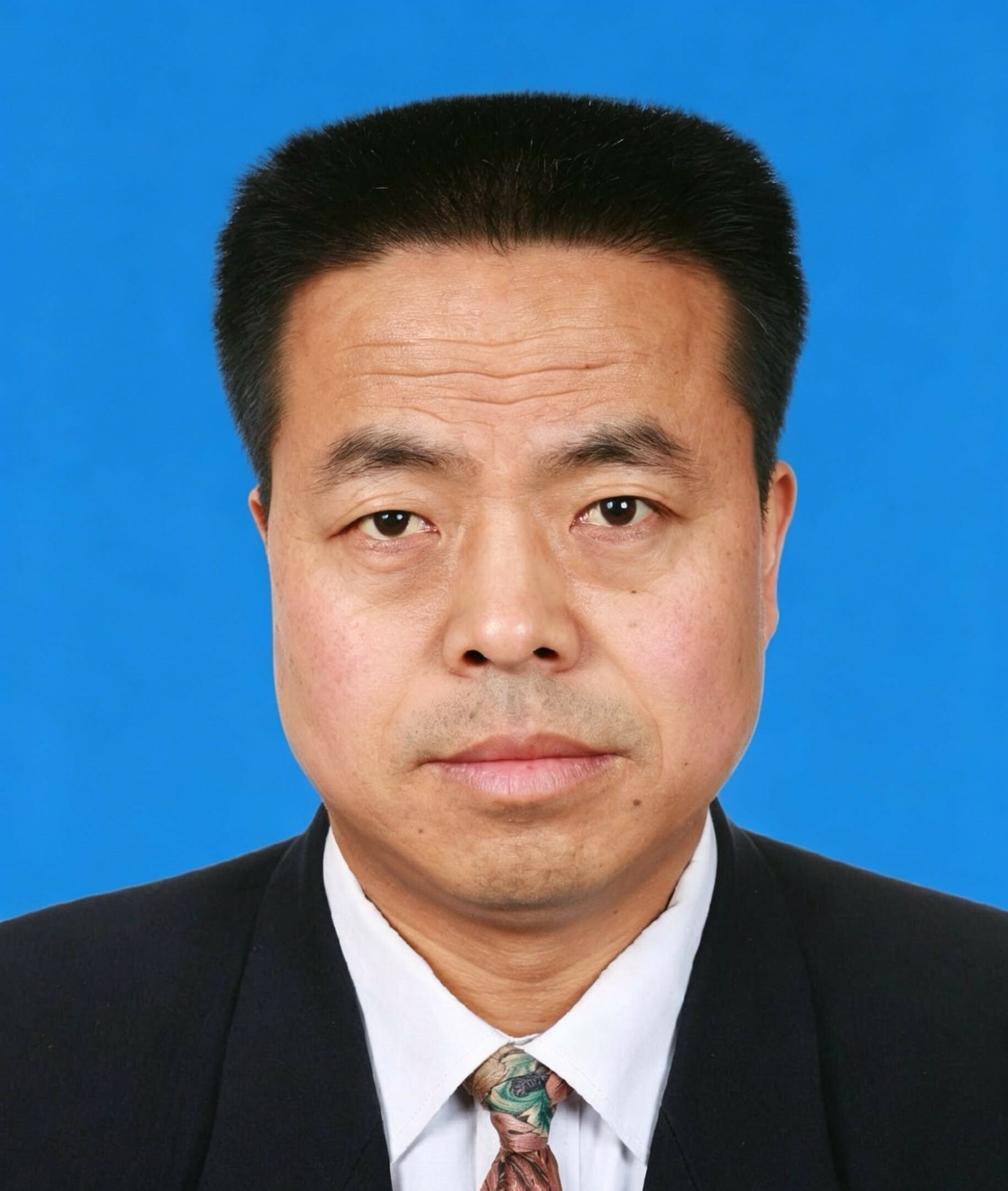 证件照2.jpg